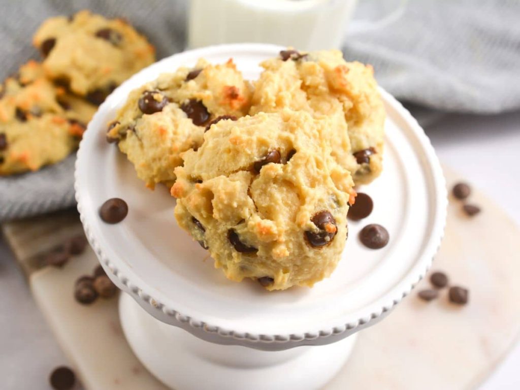Keto Protein Chocolate Chip Cookies